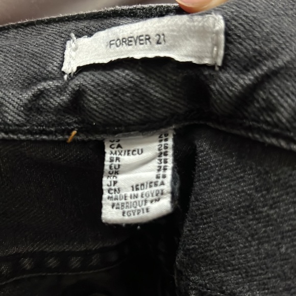 F21 distressed mom jeans - Picture 4 of 4